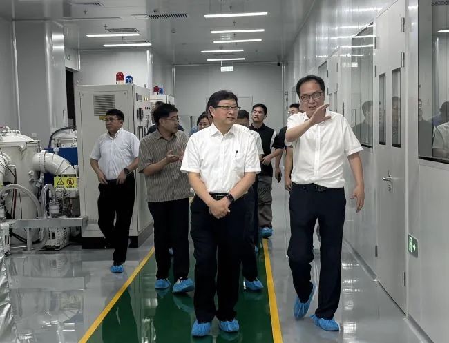 中國有研黨委副書記、總經(jīng)理艾磊一行到有研工研院調(diào)研